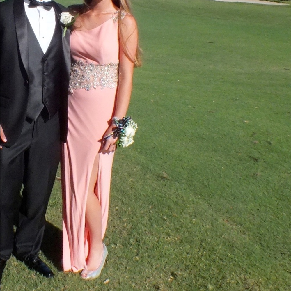 Prom dress worn twice! Beautiful beading